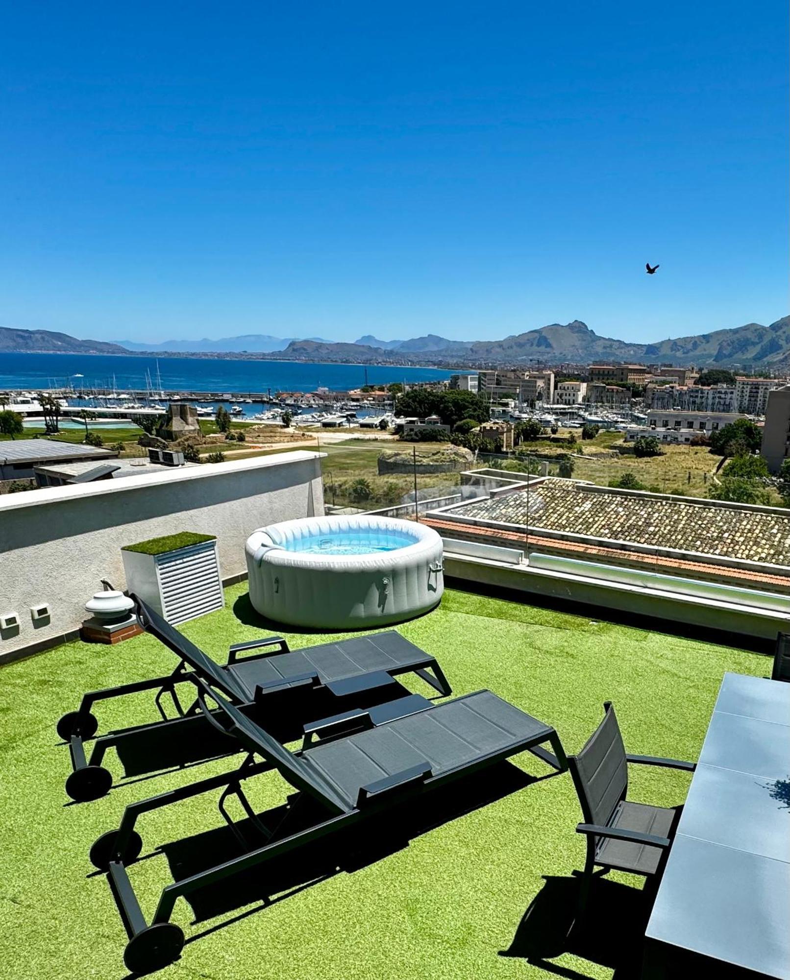 Palermo Inn Marina Exclusive View Exterior photo