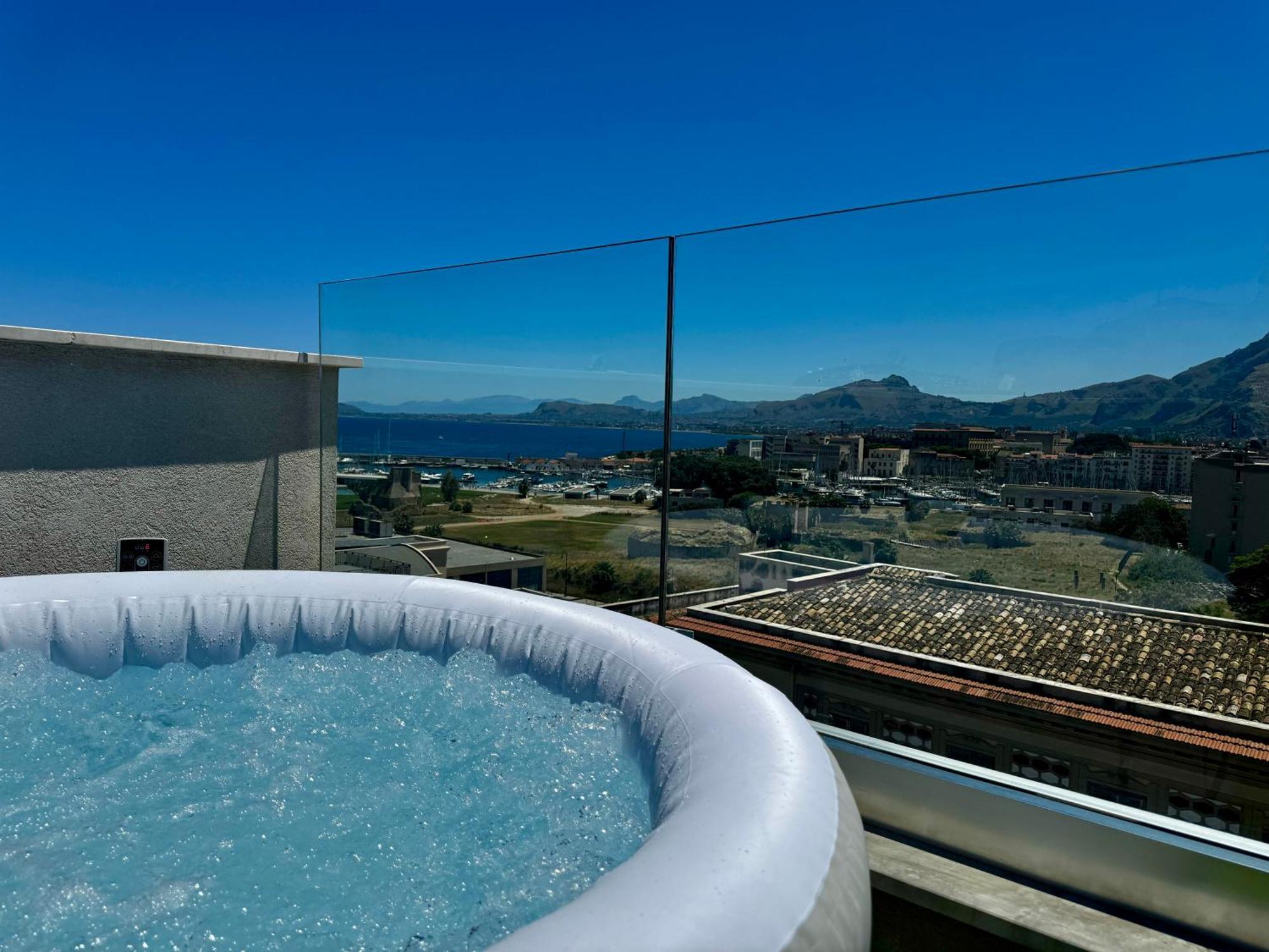 Palermo Inn Marina Exclusive View Exterior photo